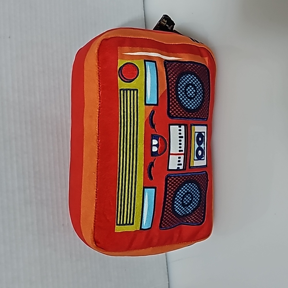 Subway Surfers Street Jammers pillow